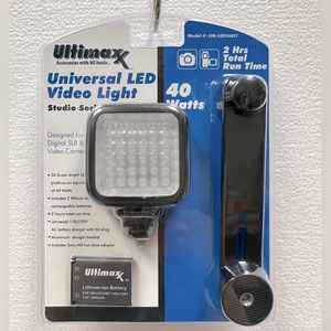 Universal LED Video Light Studio Series for DSLR & video Camera NEW in Package